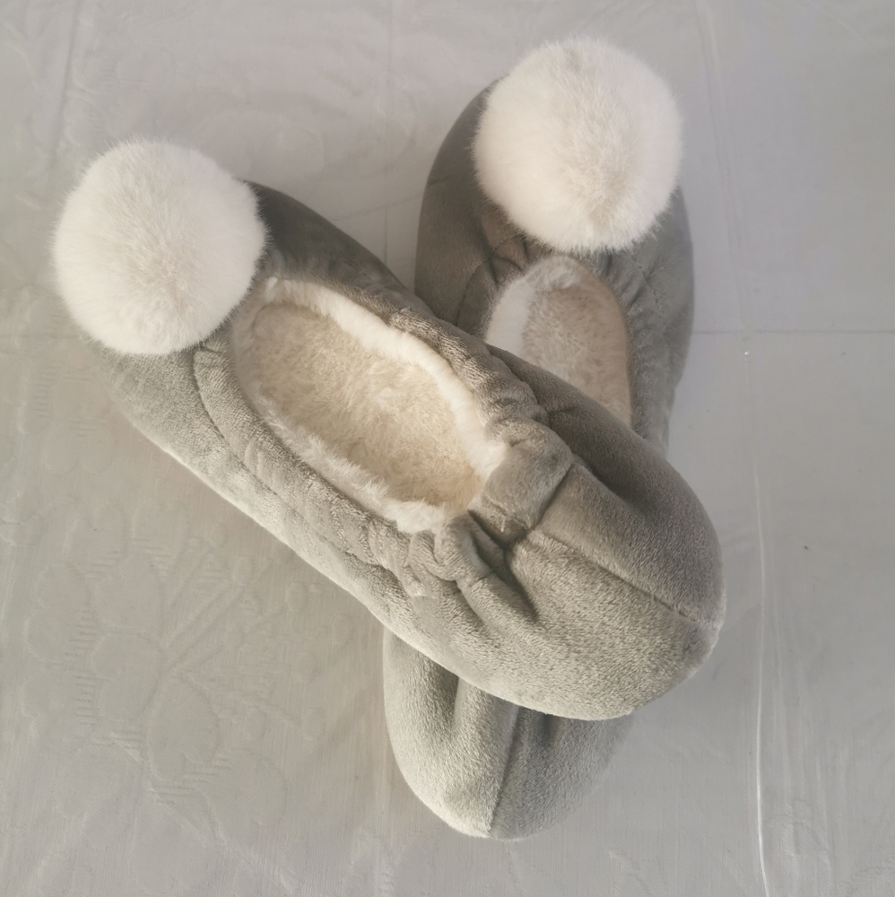 Gray & White Fur Pom Pom Slippers